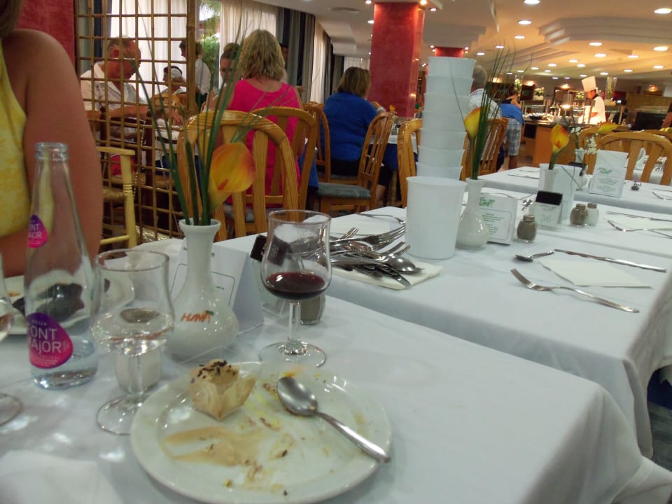 Beengtes Restaurant HSM Linda Playa