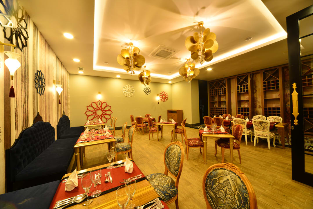 Restaurant Seaden Valentine Resort & Spa