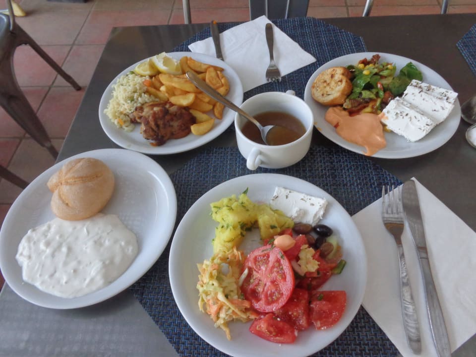 Abendessen Hotel Meropi
