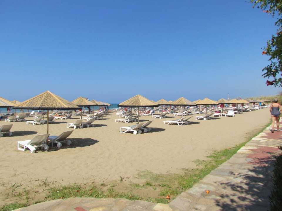 Strand Hotel Defne Garden