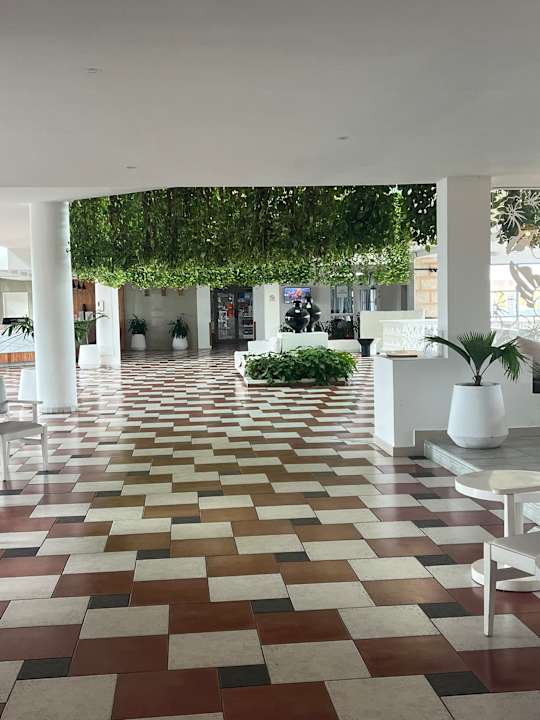 Lobby Melia Las Antillas - Adults only