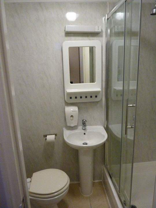 Bad und WC Airways Hotel