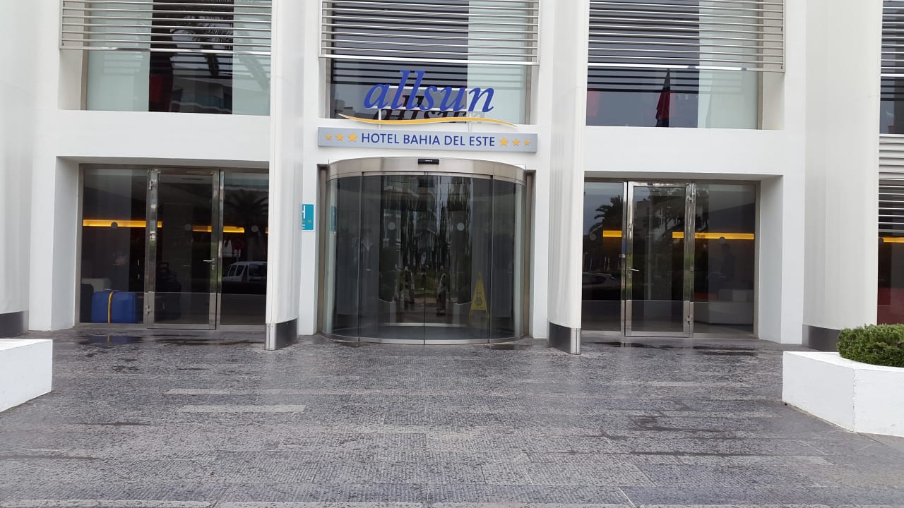 Eingang  allsun Hotel Bahia del Este