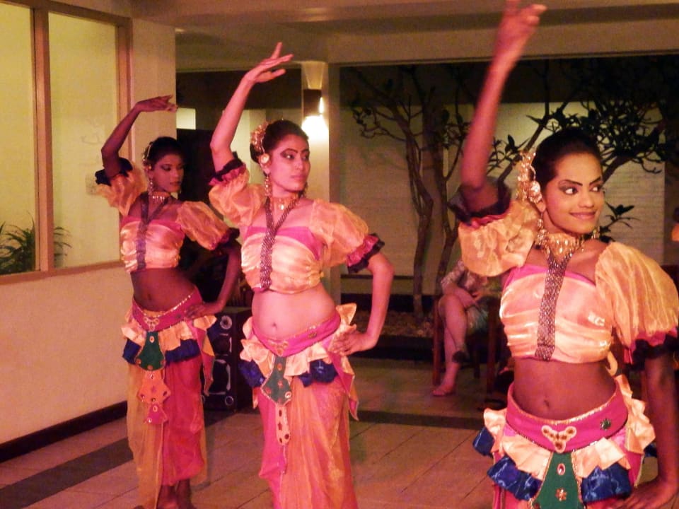 Candy-Dancer Mermaid Hotel & Club