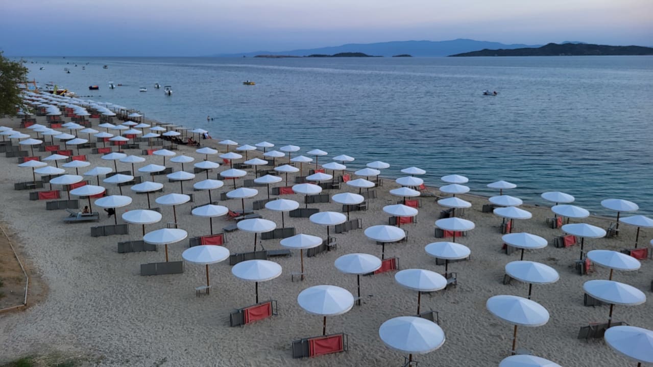 Strand Akrathos Beach Hotel