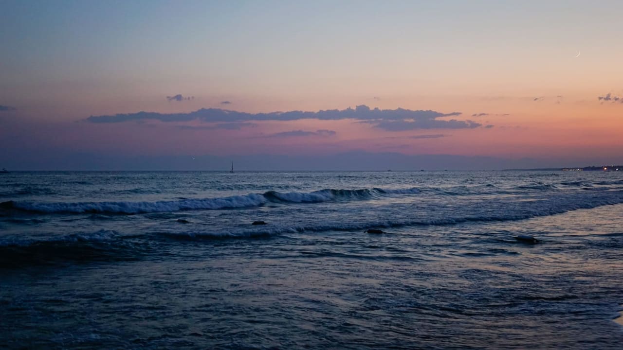 Strand Side Sunport Hotel & Spa