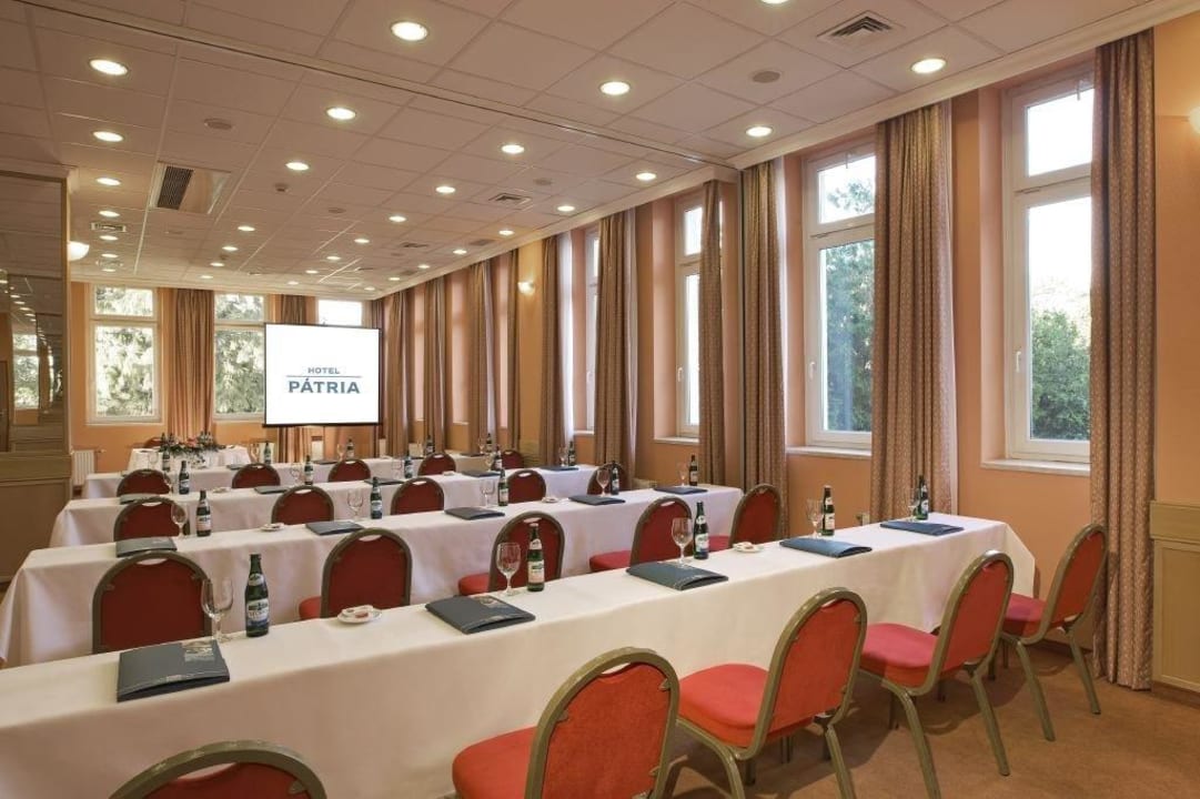 Pannónia meeting room Hotel Pátria