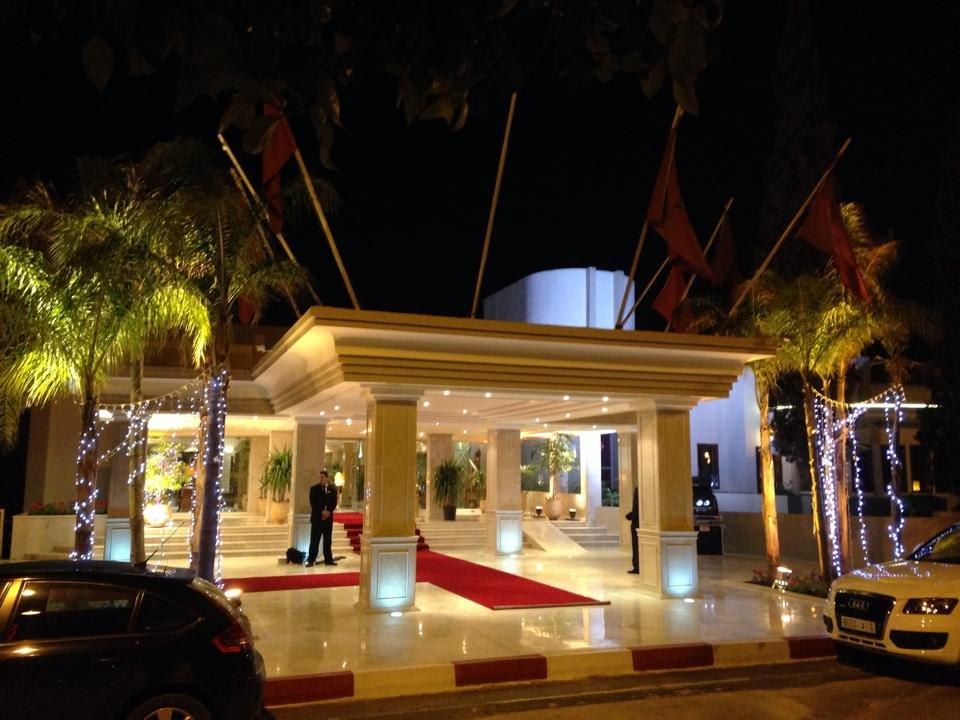 L’entrée de l’hôtel  Zaki Suites Hotel & Spa