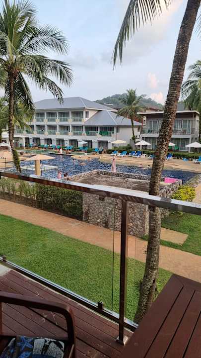 Pool The Briza Beach Resort Khaolak