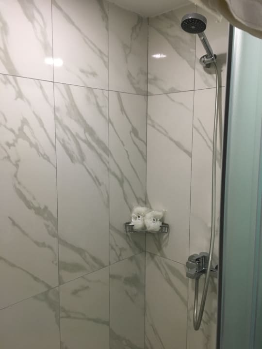 Zimmer Royal Wings Hotel