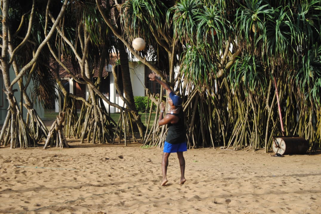 Sujith beim Beachvolleyball Mermaid Hotel & Club