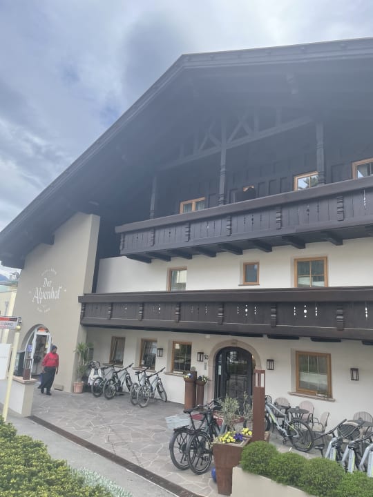 Außenansicht Hotel Alpenhof