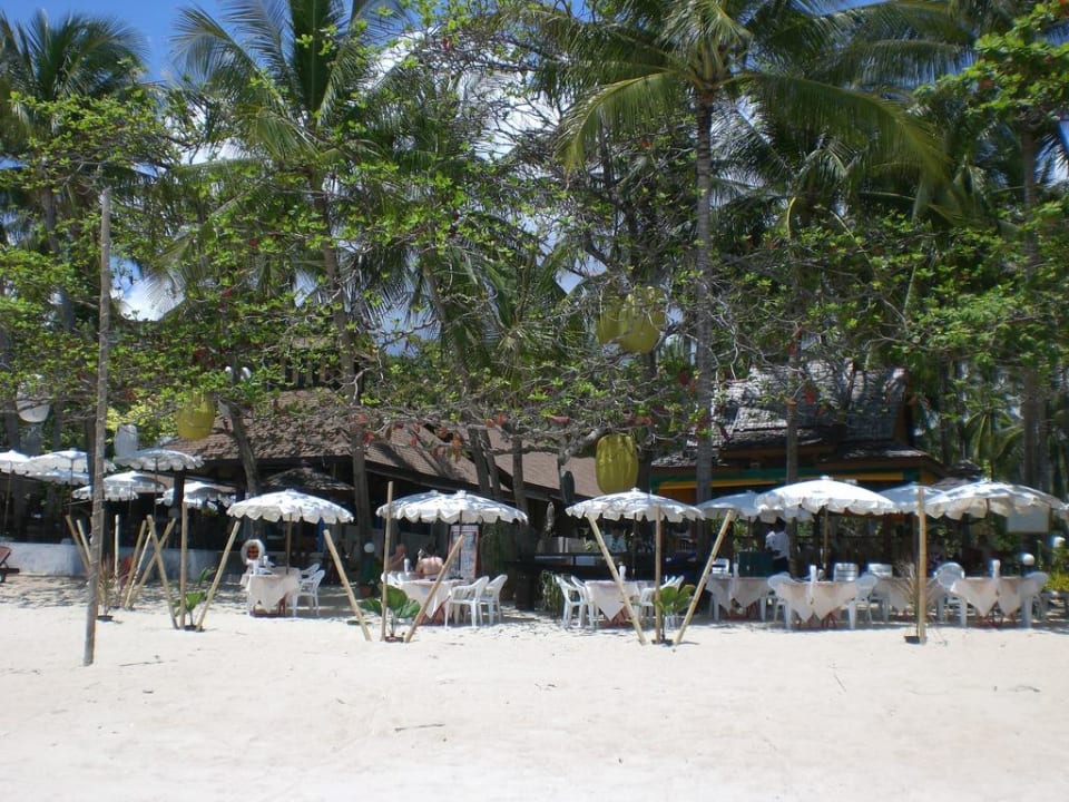 Blick zum Restaurant The Fair House Beach Resort