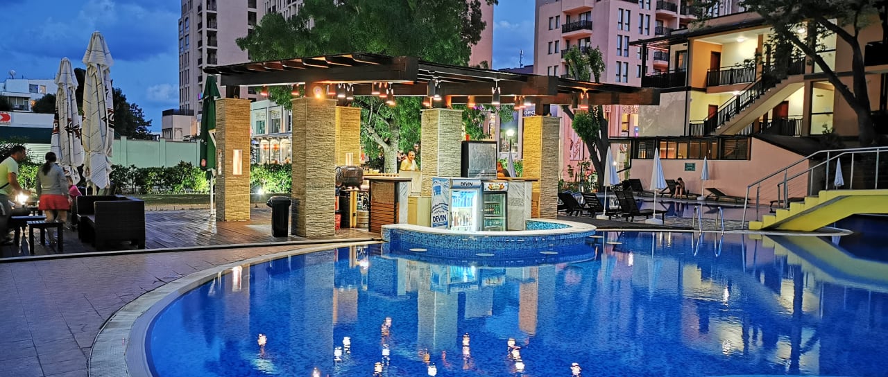 Pool Grand Hotel Oasis