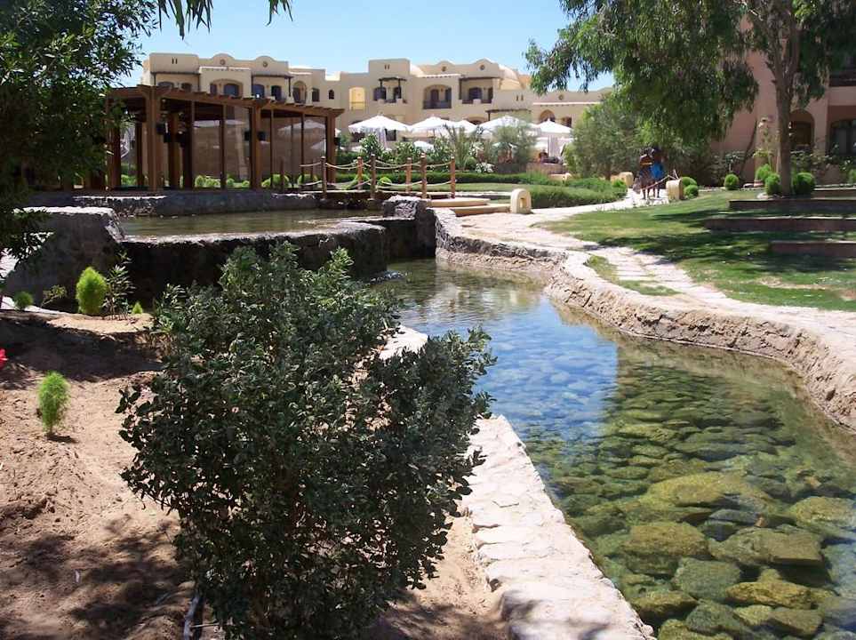 Teich mit Fischen Three Corners Rihana Resort Deluxe