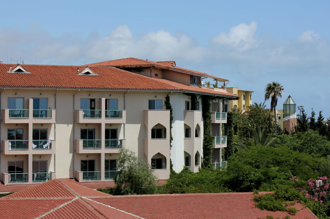 Вид с террасы Belconti Resort Hotel