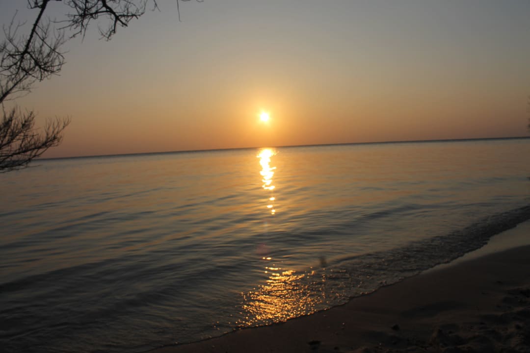 Sonnenuntergang  Embudu Village