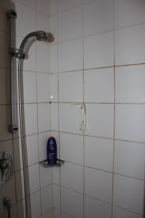 Badzimmer Teil 2 Gästehaus 329