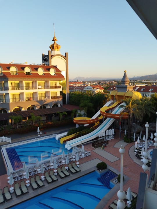 Sport & Freizeit Well Palace Side