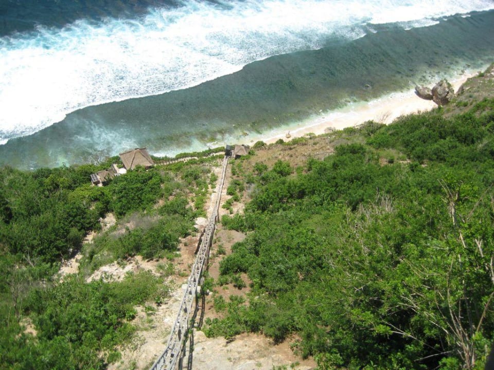 Lift zum Strand Bulgari Hotels & Resorts Bali