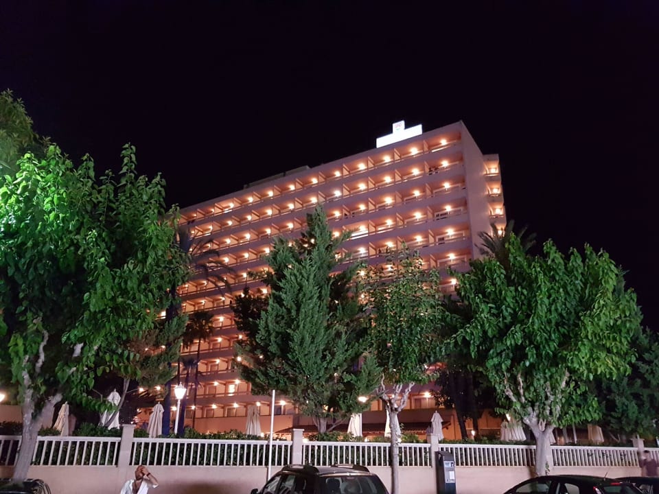 Hotel bei Nacht Valentin Reina Paguera