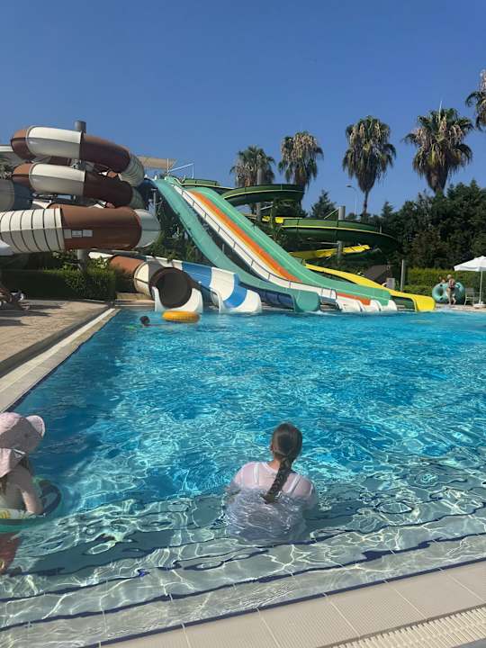 Pool Royal Alhambra Palace