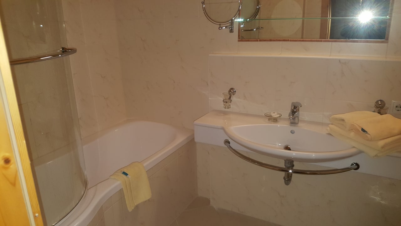 Zimmer Hotel Alphof Alpbach