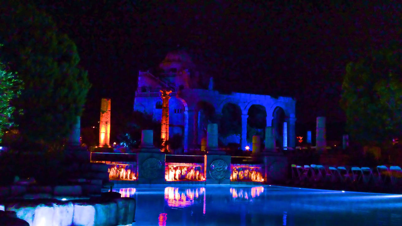 Pool Xanadu Resort Hotel