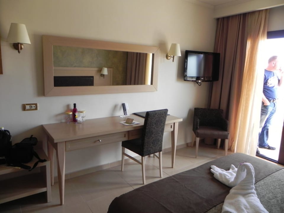 Zimmer 226 Cactus Royal