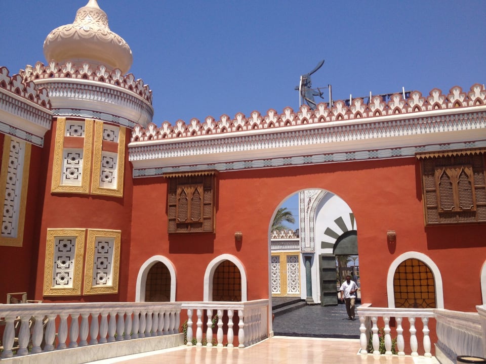 Innenansicht vom Eingang Pickalbatros Alf Leila Wa Leila Resort - Neverland Hurghada