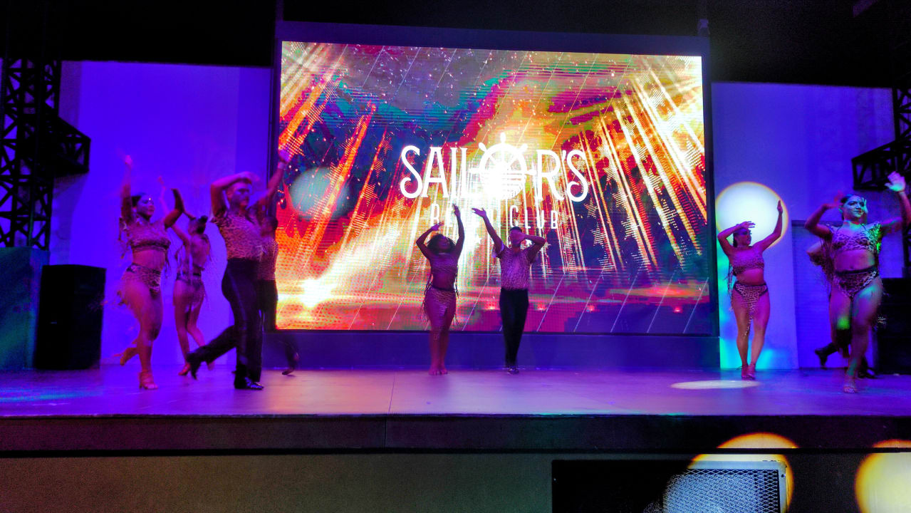 Sport & Freizeit Sailor's Beach Club