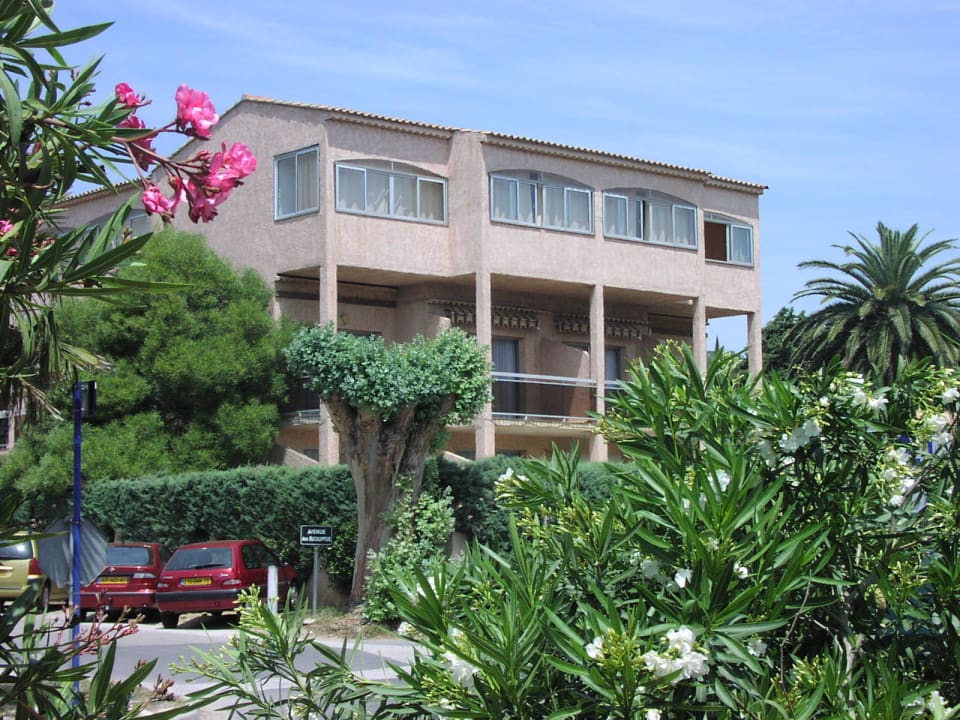 Hôtel vue de la plage Hotel Les Eucalyptus