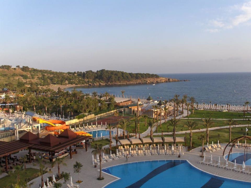 Ausblick, Pool und Rutschen Saphir Resort & Spa