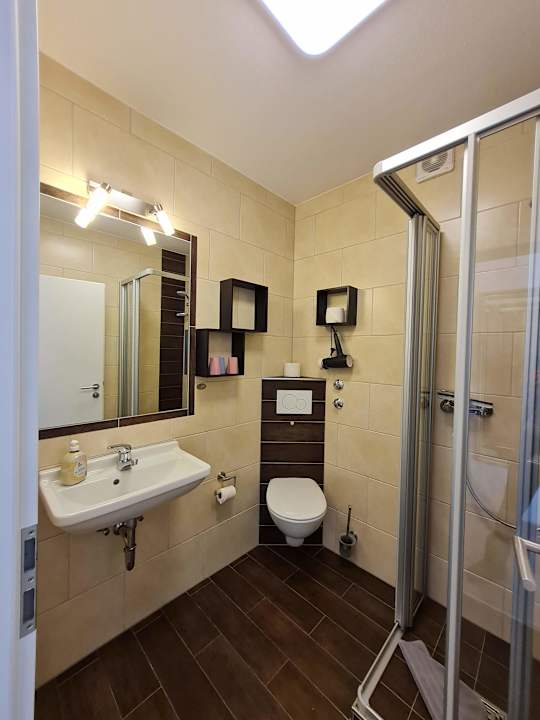 Zimmer Ferienwohnungen Landhaus Meran