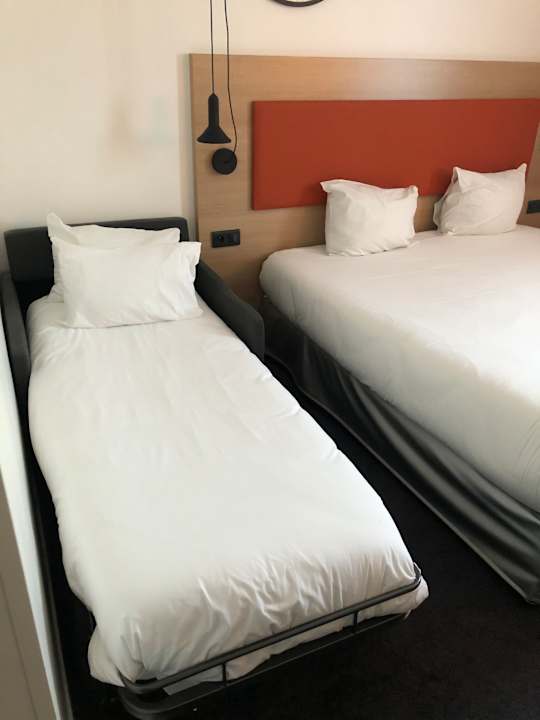 Zimmer ibis Styles Les Terrasses de Montargis