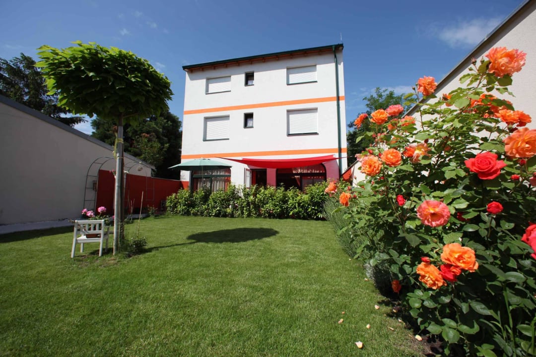 Innengarten Landhaus Apartments & Studio