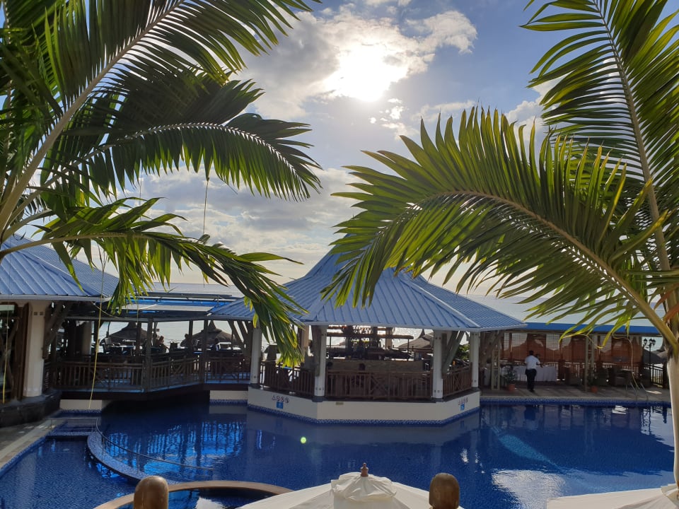 Pool Pearle Beach Resort & Spa