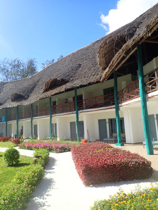 Außenansicht der Zimmer Hotel Kiwengwa Beach Resort