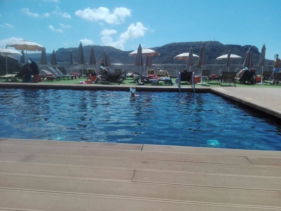 Pool Hotel Riviera Vista