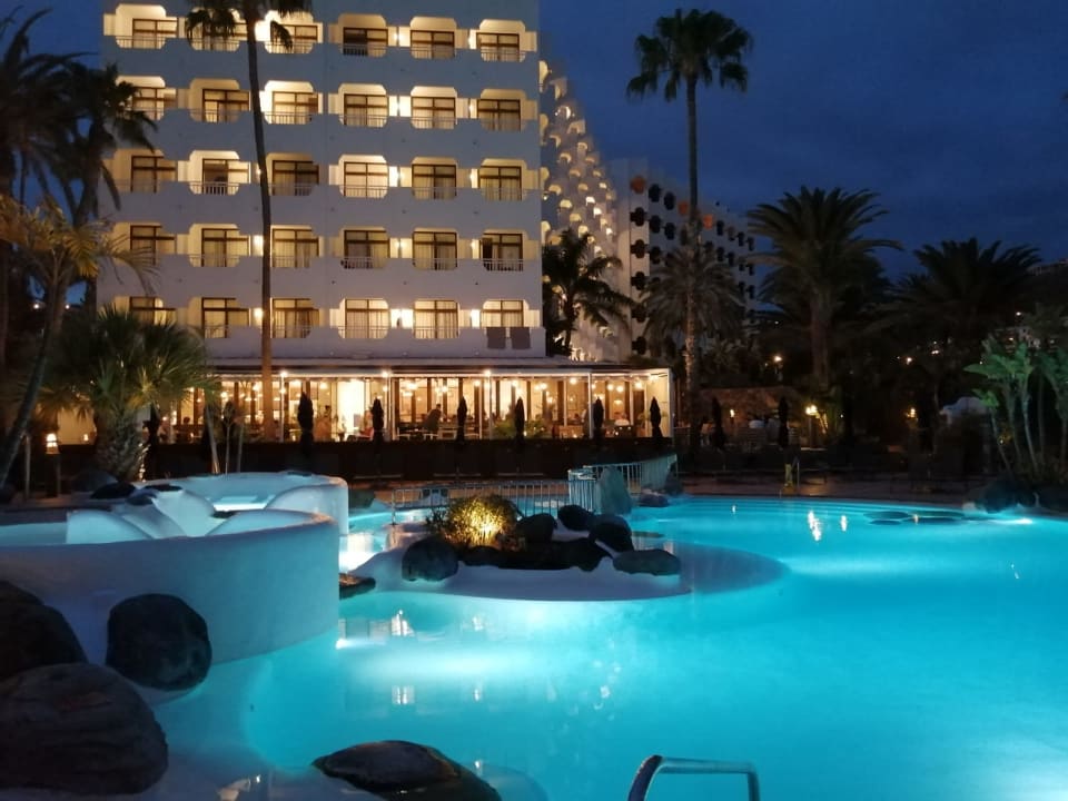 Außenansicht Corallium Beach by Lopesan Hotels - Adults only