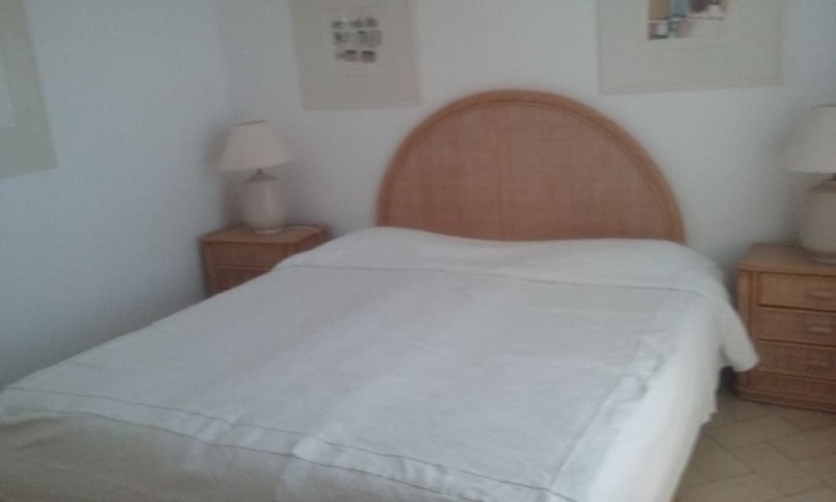 Zimmer Apartments Buganvilia