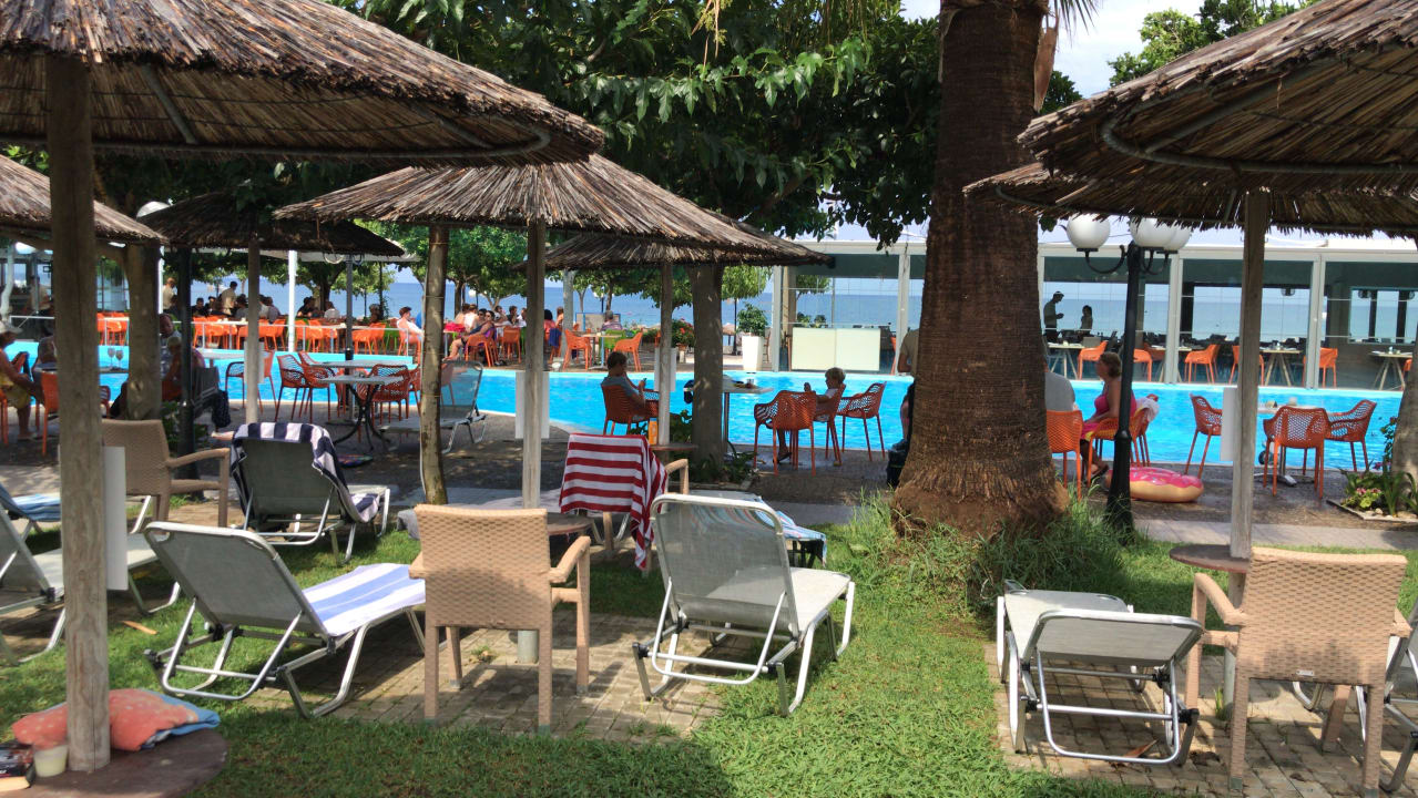 Pool Harmony Boutique Resort