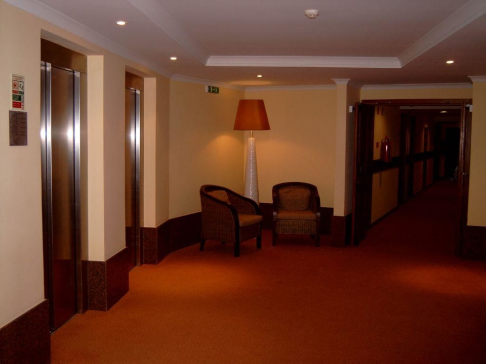 Flur PortoBay Falésia