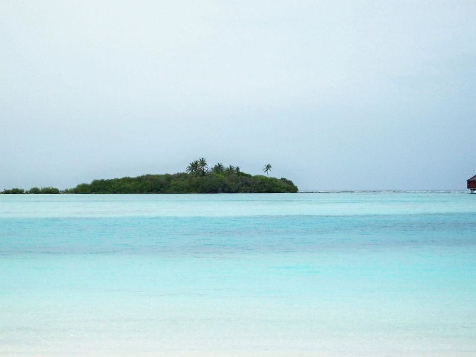 Badebucht mit Korallenriff Cinnamon Dhonveli Maldives