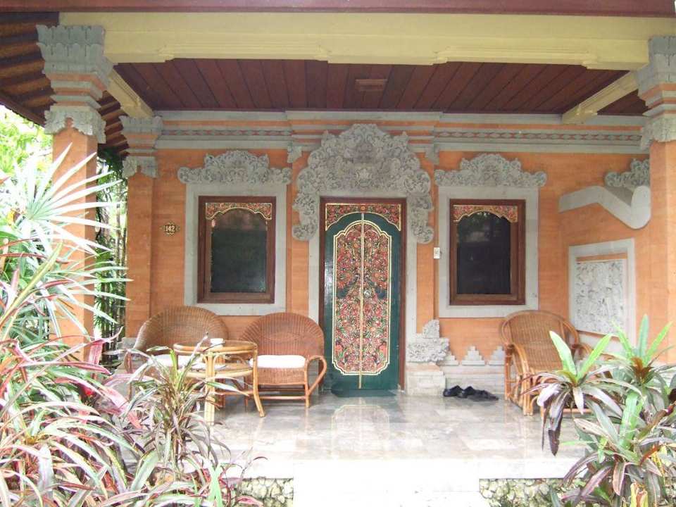 Bungalow Puri Santrian
