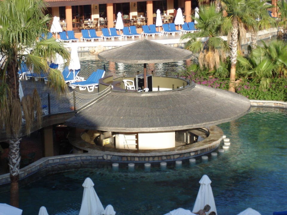 Poolbar Club Grand Aqua