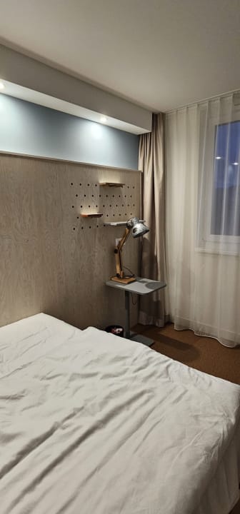 Zimmer greet Wien City Nord