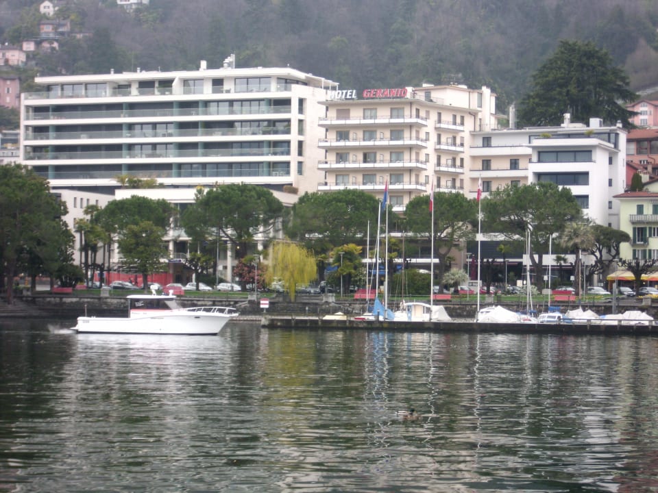 Blick vom Lago Magiore Hotel Garni Geranio au Lac