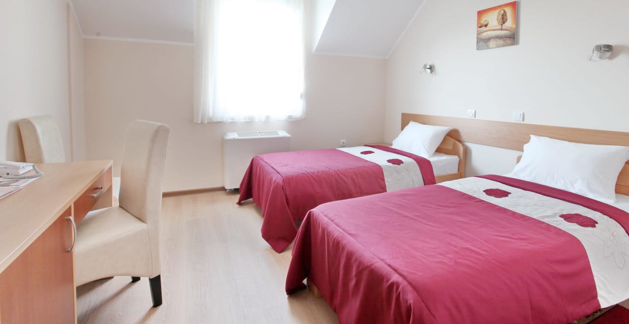 Twin roomj Hotel Novella Uno