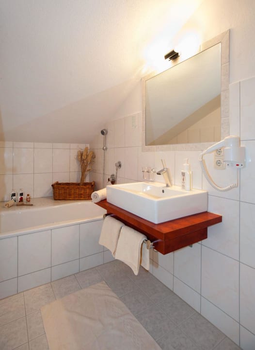 Bad Hotel Gasthof Zum Goldenen Löwen